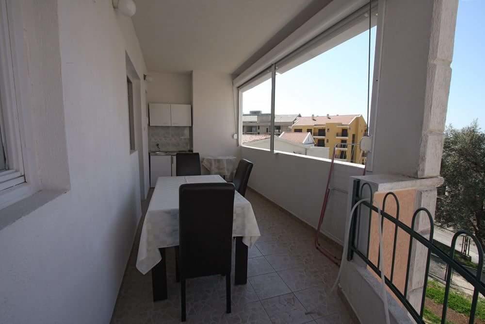 Apartmani Irena Petrovac Exterior foto